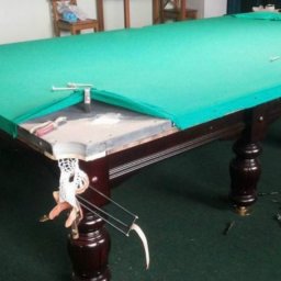 Ремонт сукна бильярдного стола: виды повреждений и способы устранения